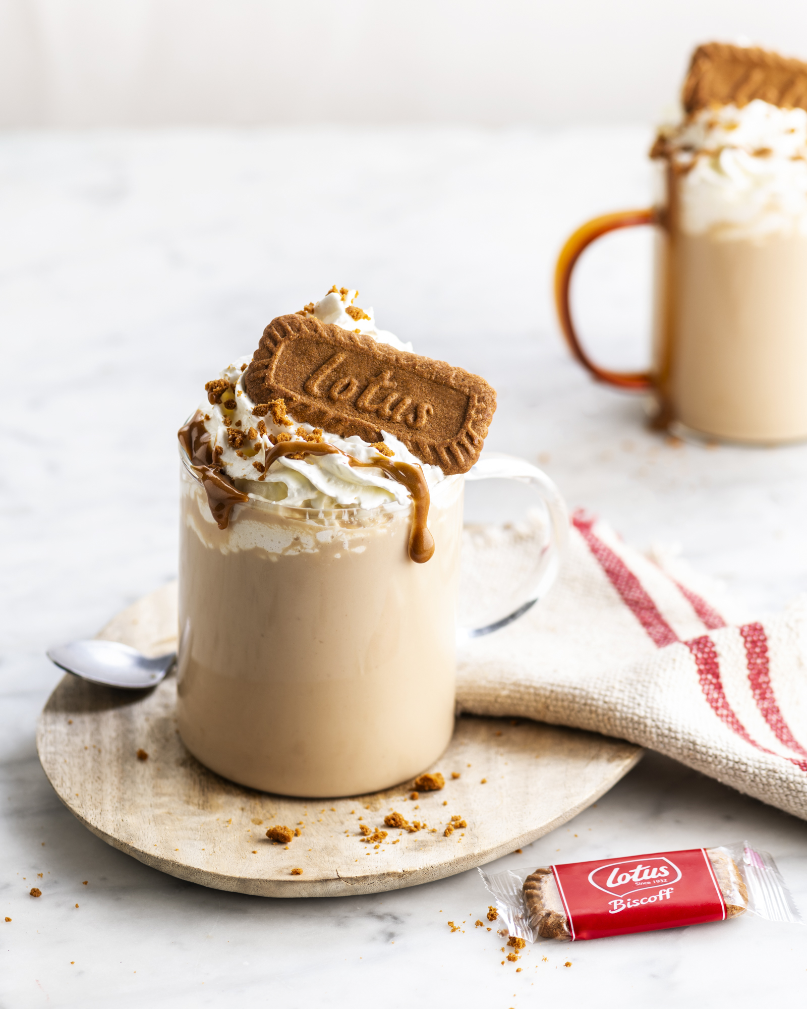 Hot Biscoff milk Lotus Biscoff